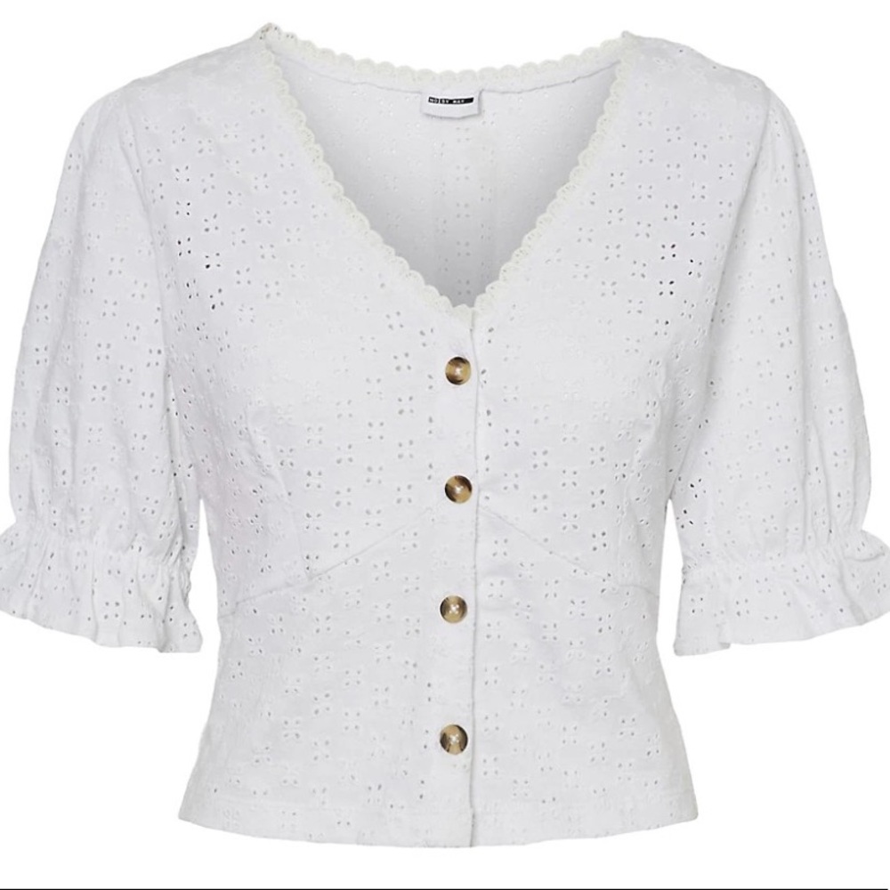 Cropped V-Neck Crochet Blouse